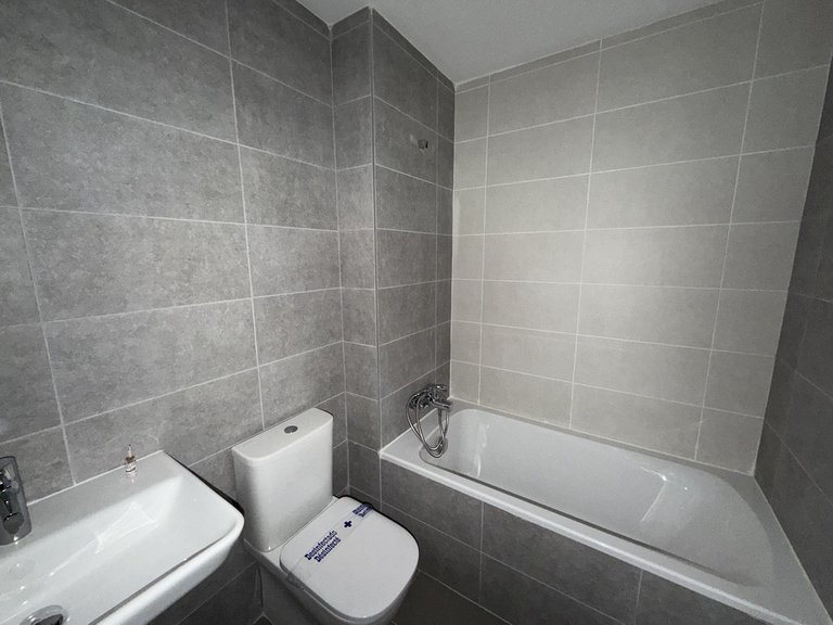 Apartment for Sale in Estepona, Malaga 9