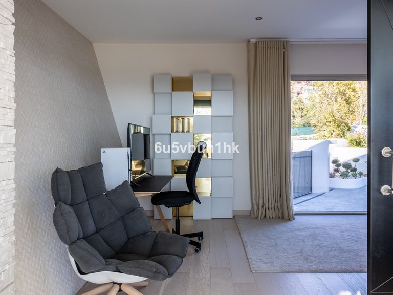 Villa for Sale in Benalmadena, Malaga 39