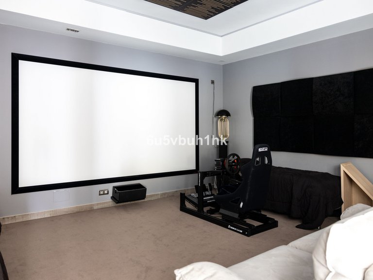 Villa for Sale in Benalmadena, Malaga 41