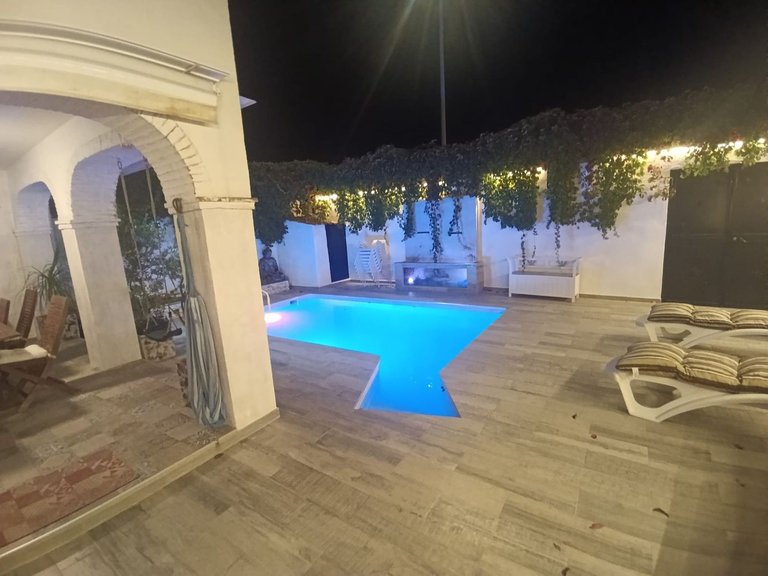 Villa for Sale in Estepona, Malaga 1