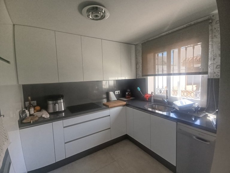 Villa for Sale in Estepona, Malaga 2
