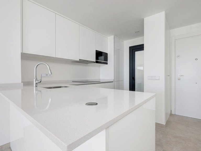 Apartment for Sale in Higueron, Malaga 16