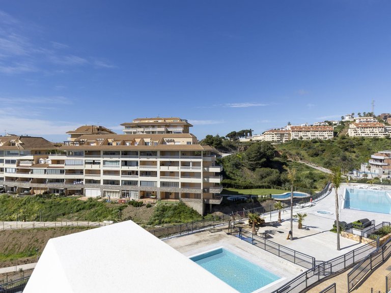 Apartment for Sale in Higueron, Malaga 25