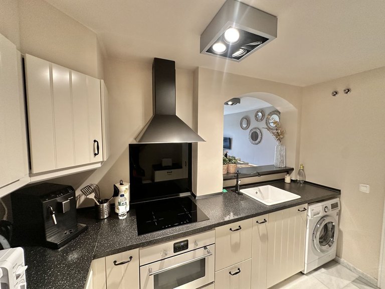 Apartment for Sale in Calahonda, Malaga 5