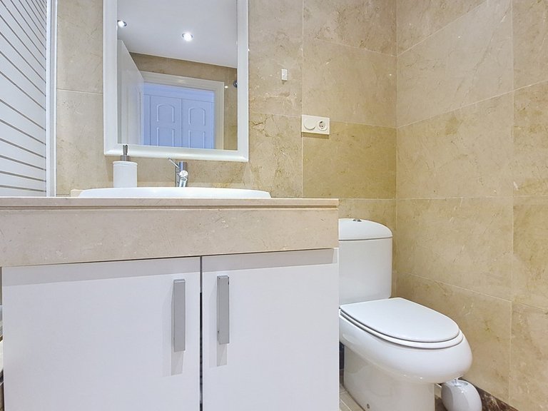 Apartment for Sale in La Duquesa, Malaga 29