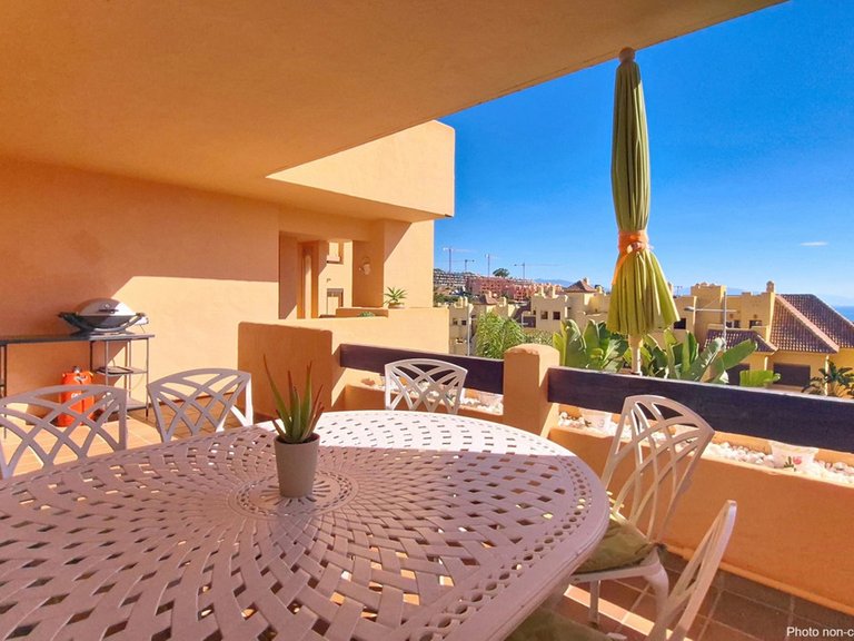 Apartment for Sale in La Duquesa, Malaga 3