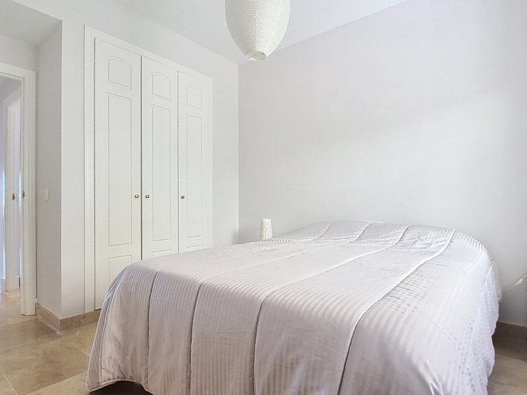 Apartment for Sale in La Duquesa, Malaga 32