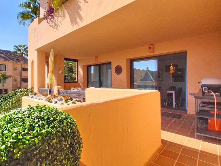 Apartment for Sale in La Duquesa, Malaga 8