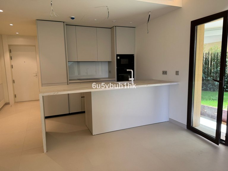 Apartment for Sale in Fuengirola, Malaga 10