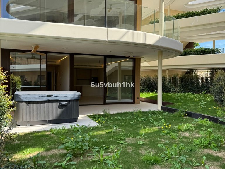Apartment for Sale in Fuengirola, Malaga 3