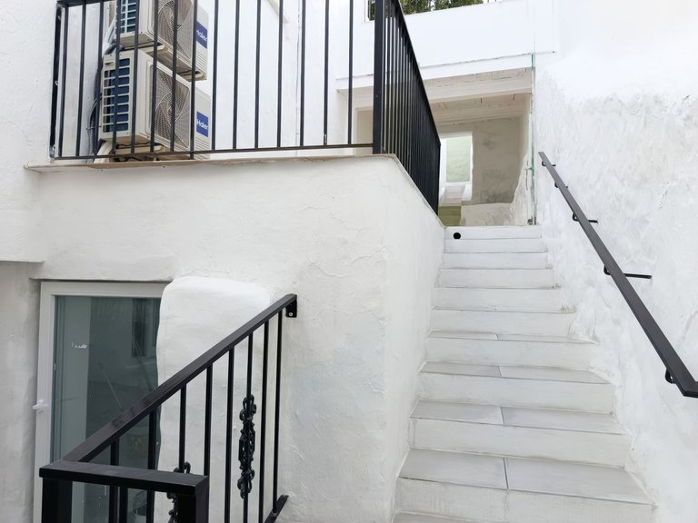 Villa for Sale in Alhaurín El Grande, Malaga 21