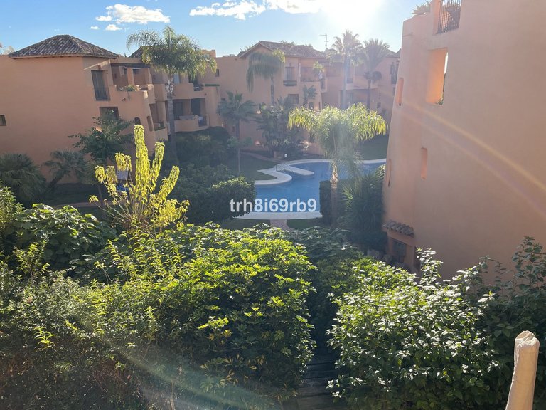 Apartment for Sale in Bel Air, Malaga 1