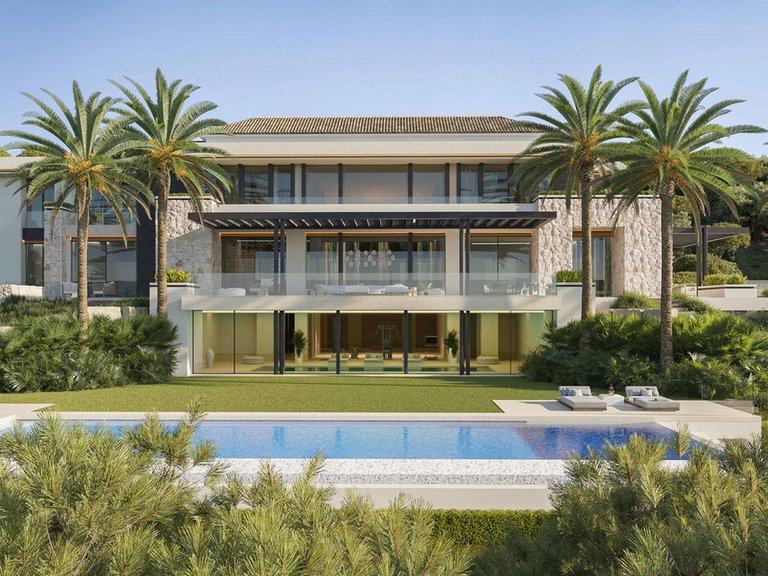 Villa for Sale in The Golden Mile, Malaga 34