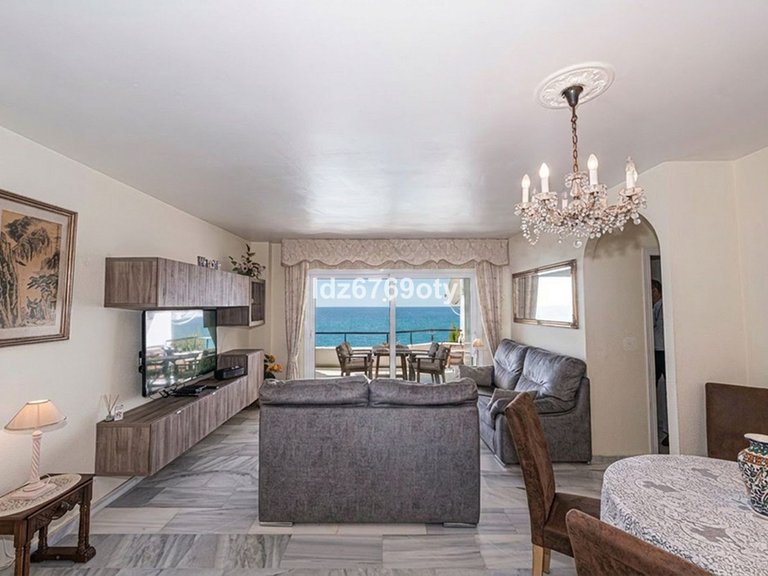 Apartment for Sale in Torremuelle, Malaga 10