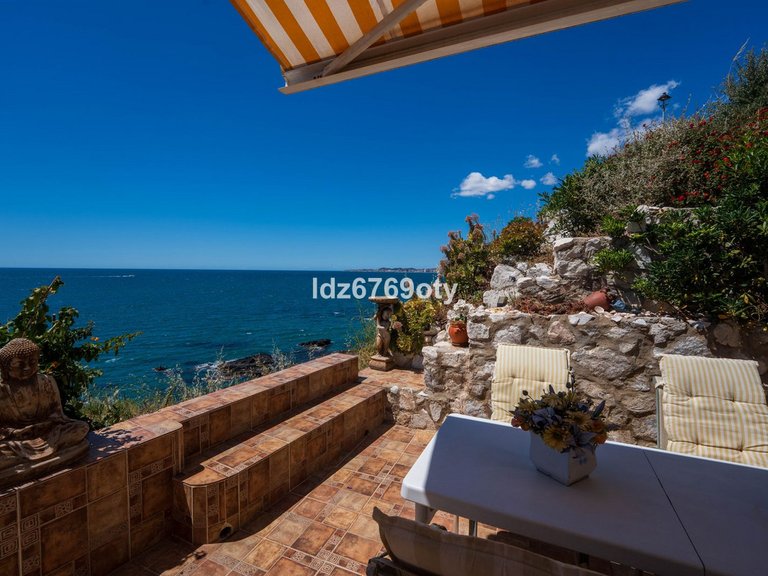 Apartment for Sale in Torremuelle, Malaga 38