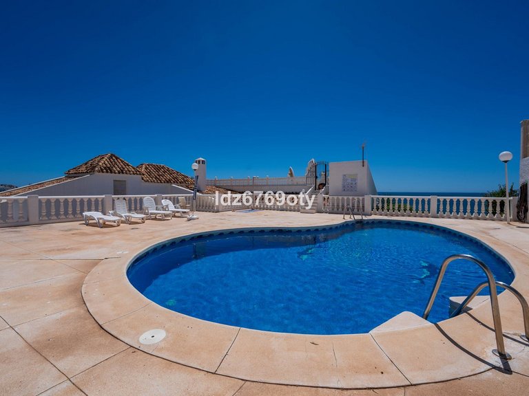 Apartment for Sale in Torremuelle, Malaga 41