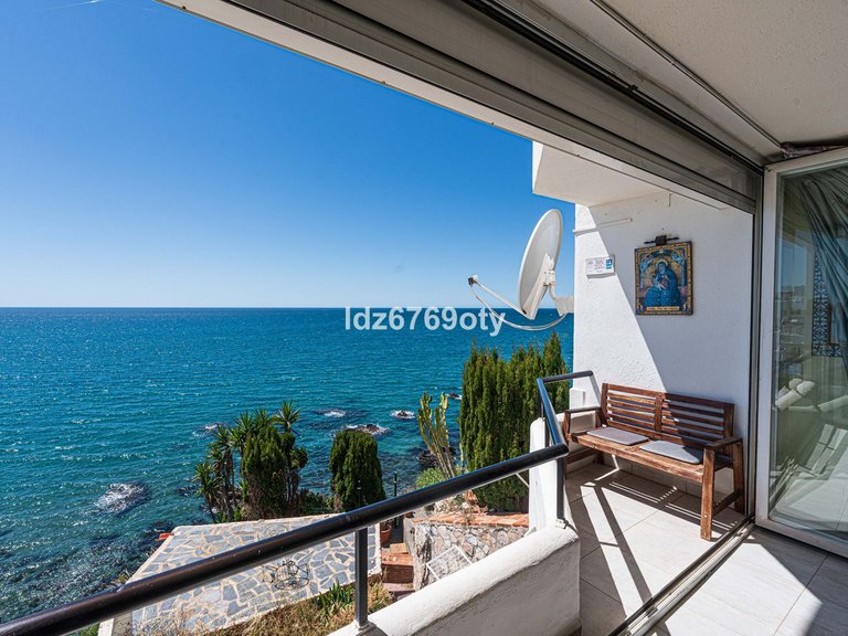 Apartment for Sale in Torremuelle, Malaga 5