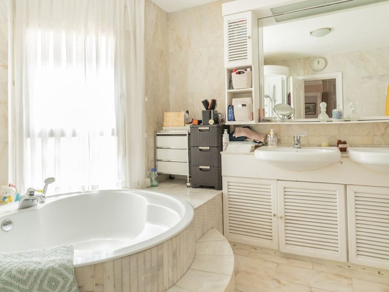 Apartment for Sale in Monte Sancha, Malaga 11