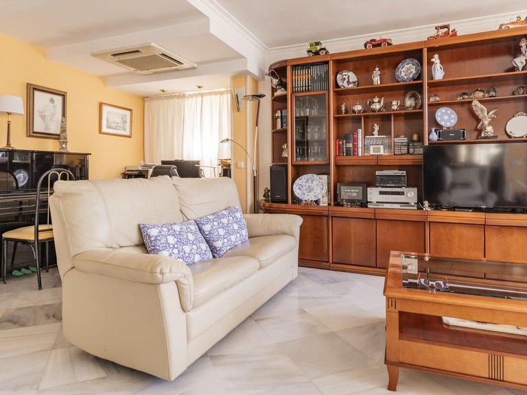 Apartment for Sale in Monte Sancha, Malaga 6