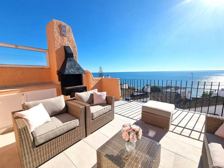 Apartment for Sale in Calahonda, Malaga 1