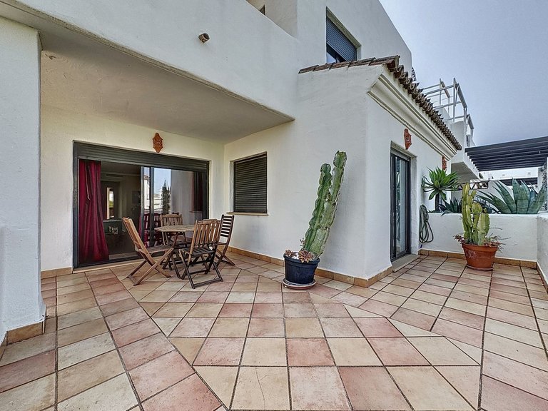 Apartment for Sale in Selwo, Malaga 10