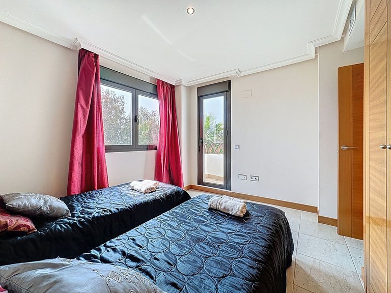 Apartment for Sale in Selwo, Malaga 37