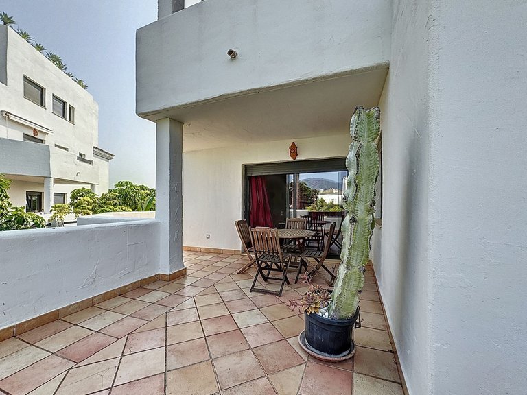 Apartment for Sale in Selwo, Malaga 46