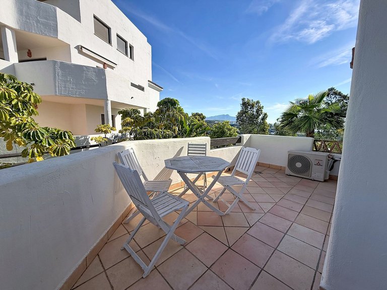 Apartment for Sale in Selwo, Malaga 6