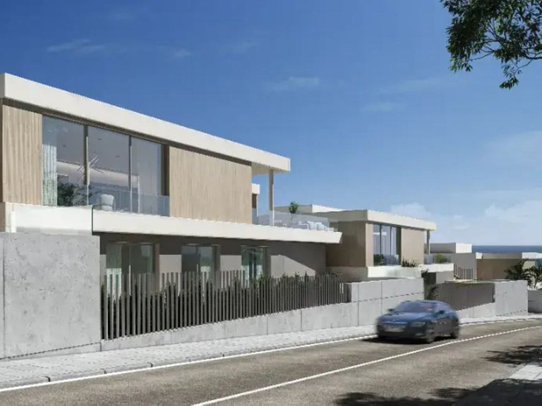 Villa for Sale in Estepona, Malaga 4