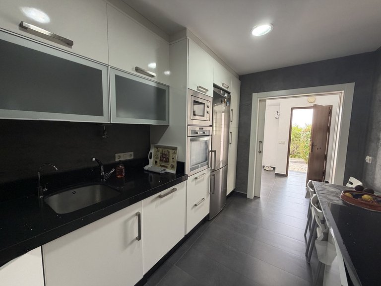 Town House for Sale in La Duquesa, Malaga 14