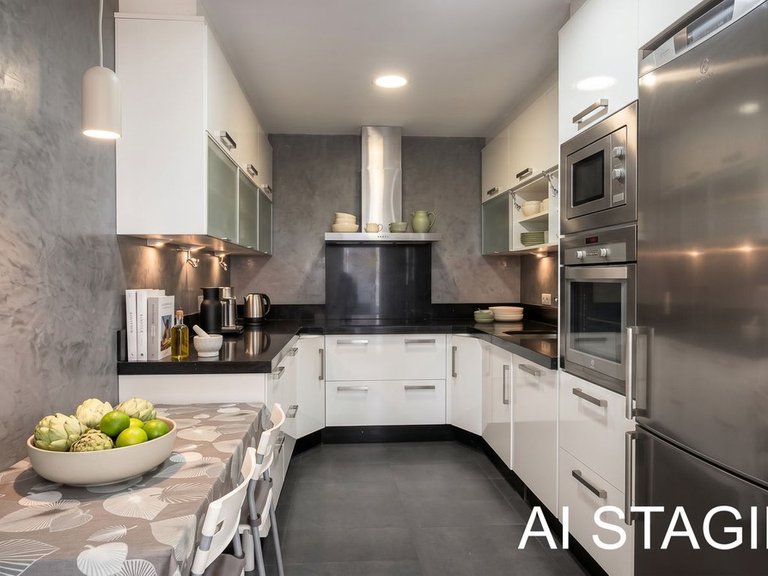 Town House for Sale in La Duquesa, Malaga 18