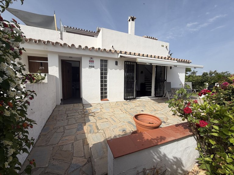 Town House for Sale in La Duquesa, Malaga 2