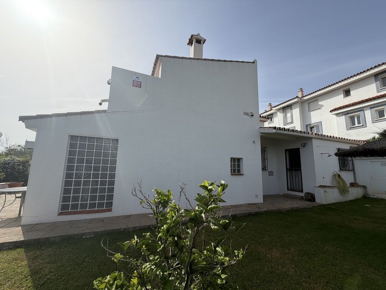 Town House for Sale in La Duquesa, Malaga 28