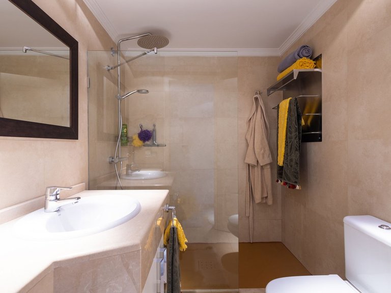 Apartment for Sale in Marbella, Malaga 40