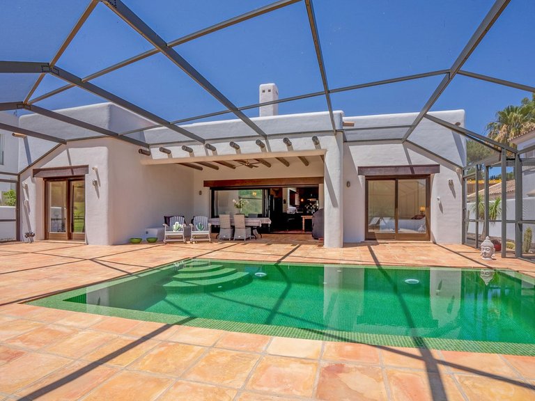 Villa for Sale in La Cala Golf, Malaga 1