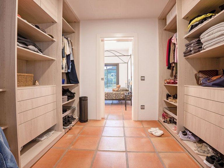 Villa for Sale in La Cala Golf, Malaga 24