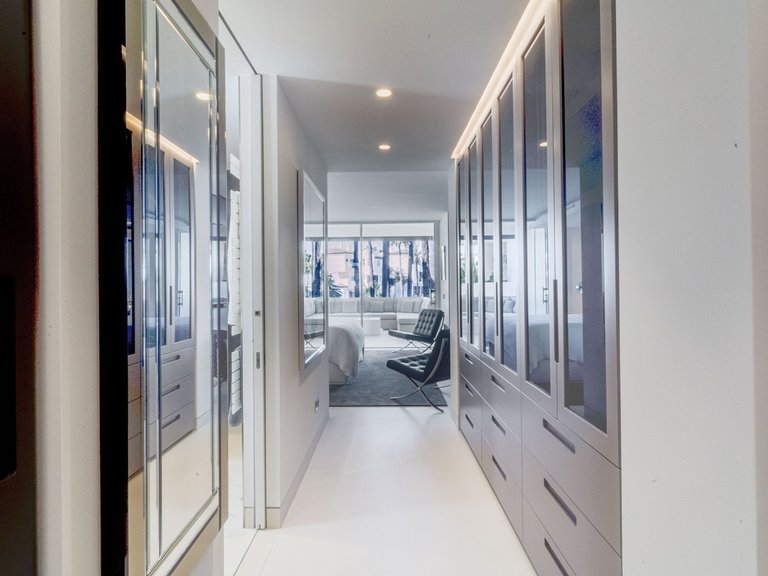 Apartment for Sale in The Golden Mile, Malaga 10