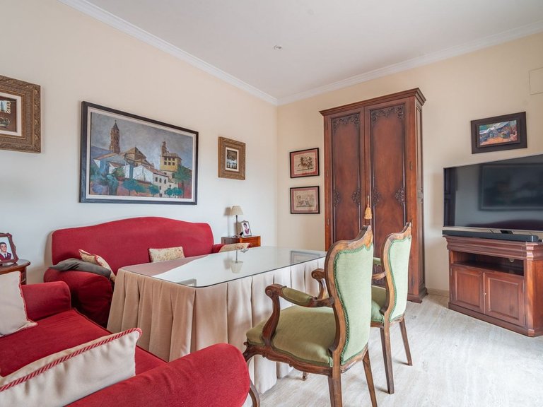 Villa for Sale in Pinares De San Antón, Malaga 10