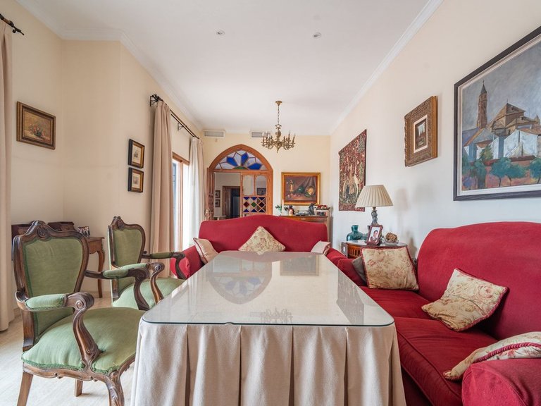 Villa for Sale in Pinares De San Antón, Malaga 9