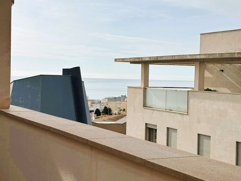 Apartment for Sale in El Pinillo, Malaga 14