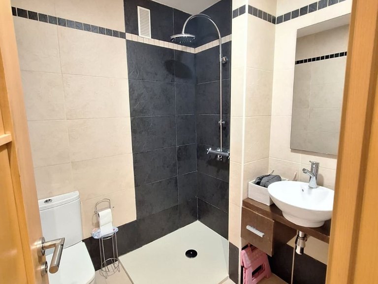 Apartment for Sale in El Pinillo, Malaga 17