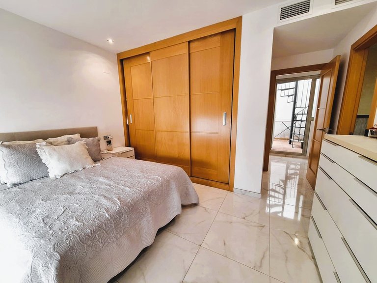 Apartment for Sale in El Pinillo, Malaga 20