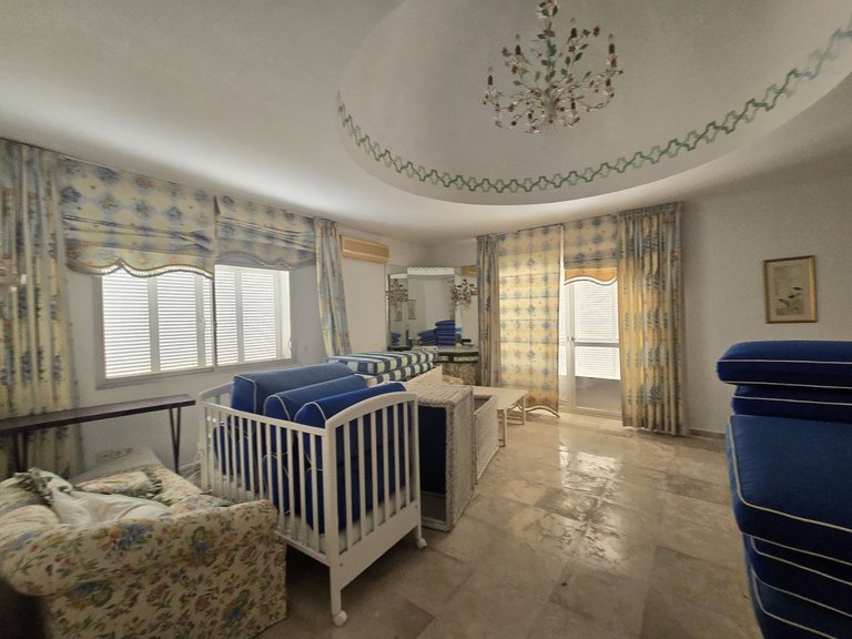 Villa for Sale in Marbella, Malaga 35