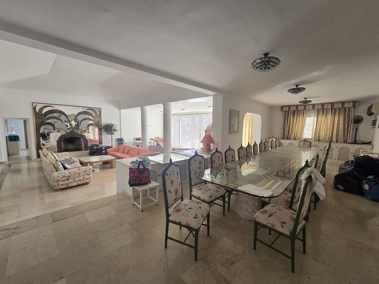 Villa for Sale in Marbella, Malaga 5