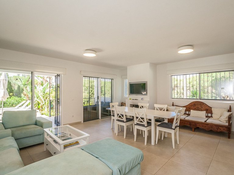 Villa for Sale in Elviria, Malaga 14