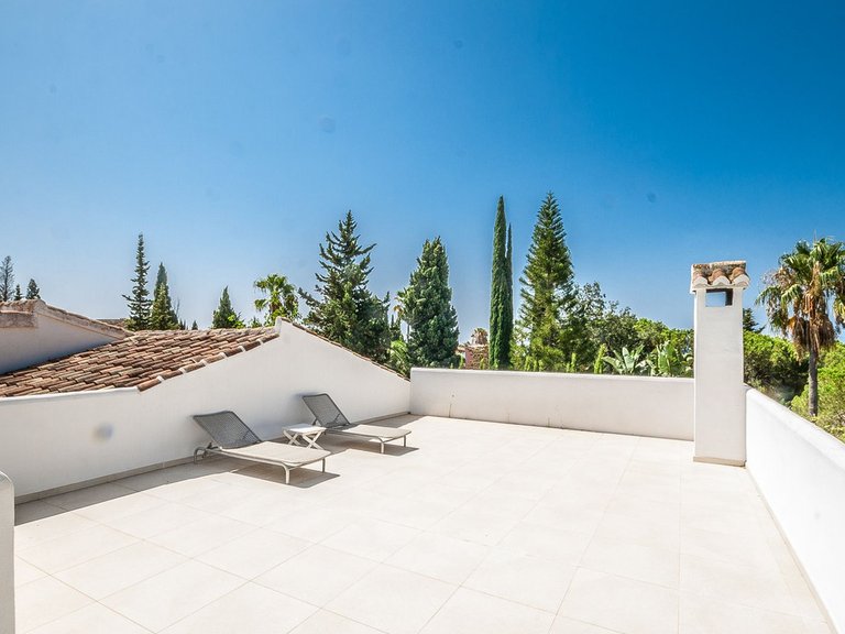 Villa for Sale in Elviria, Malaga 19