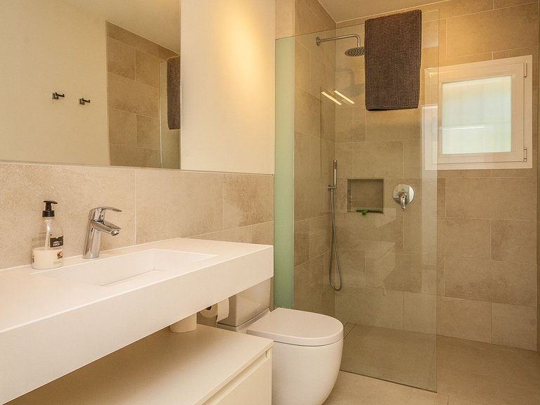 Villa for Sale in Elviria, Malaga 6