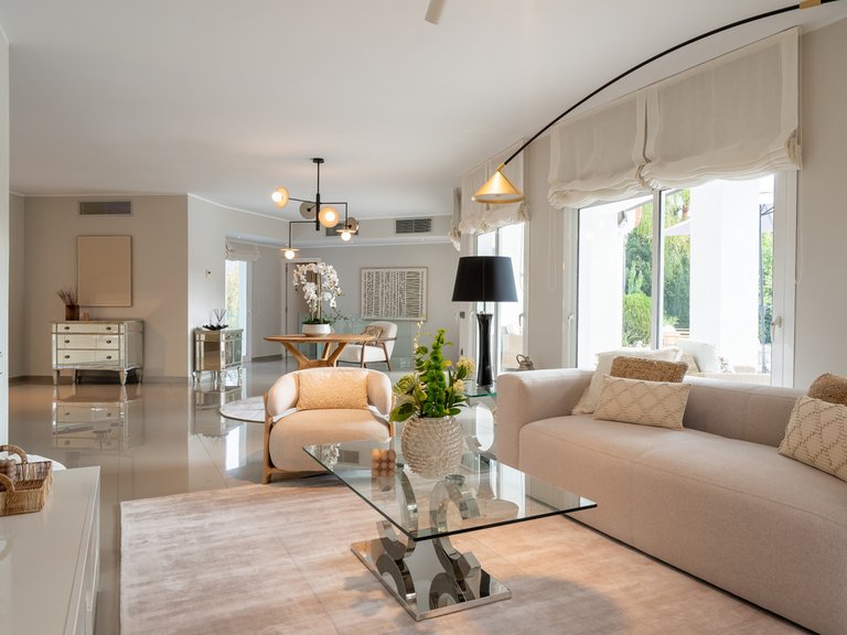 Villa for Sale in Benahavís, Malaga 15