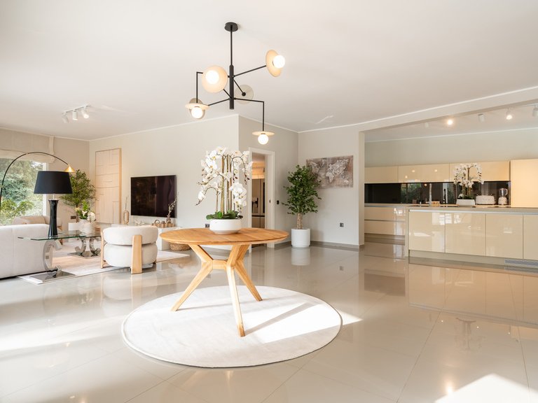Villa for Sale in Benahavís, Malaga 20