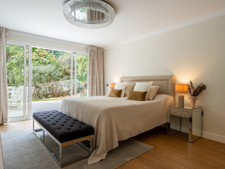 Villa for Sale in Benahavís, Malaga 32